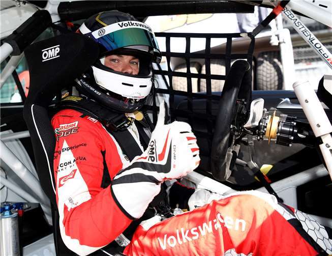 Benjamin Leuchter im Cockpit des Golf GTI TCR.