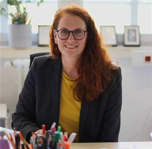 Beraten, netzwerken und wenn‘s gut läuft gratulieren:Dr. Kathrin Ruhl steht Promovierenden zur Seite. Foto: Privat