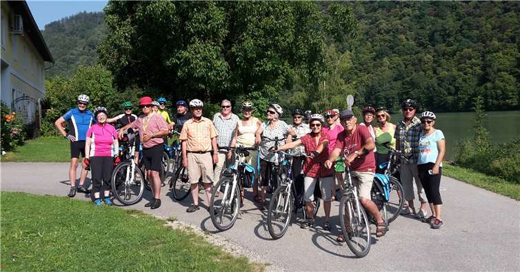 Bereit zum Start für die zweite Etappe von Schlögen nach Linz.privat
