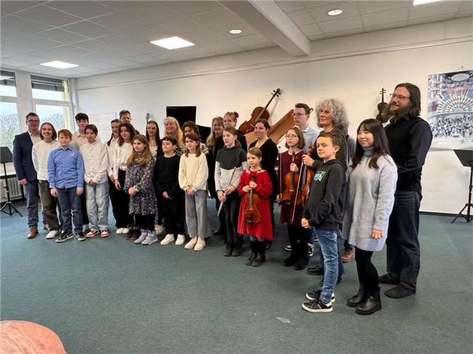 Bereits am Tag der offenen Tür wussten die musikalischen Talente an Tasten und Saiten zu begeistern. Foto: Peter Jung