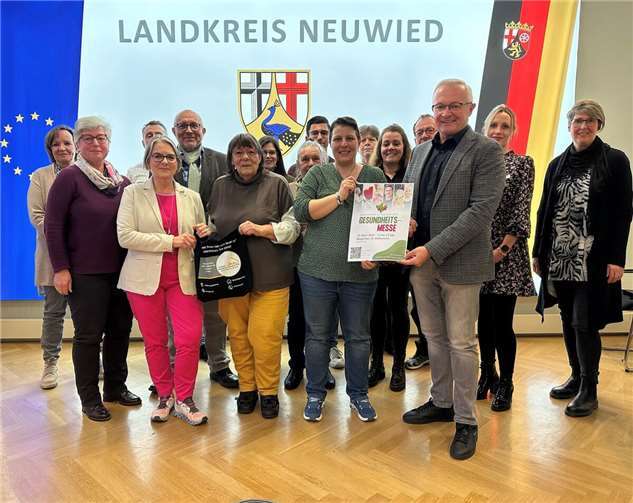 Bereits die erste große Gesprächsrunde von Landrat Achim Hallerbach mit Senioren-Sicherheitsberatern im Max-zu-Wied-Saal des Kreishauses brachte konkrete Ergebnisse.  Foto: Thomas Herschbach