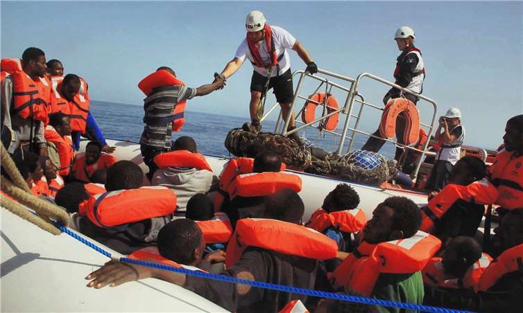 Bereits fünf Mal war Anton Shakouri auf einem Rettungsschiff unterwegs, um Flüchtlinge zu retten.privat