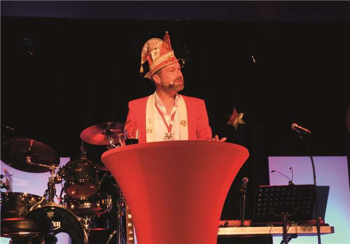 Bereits seit 2012 rockt Volker Weininger als trinkfester Sitzungspräsident die rheinischen Karnevalsbühnen.