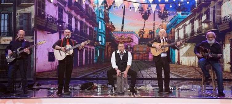 Bereits vor ihrem Auftritt beim Finale von „Das Supertalent“ war die Bonner Band „Los Manolos“ in der Region bekannt für ihre südländische Gute-Laune-Musik. privat