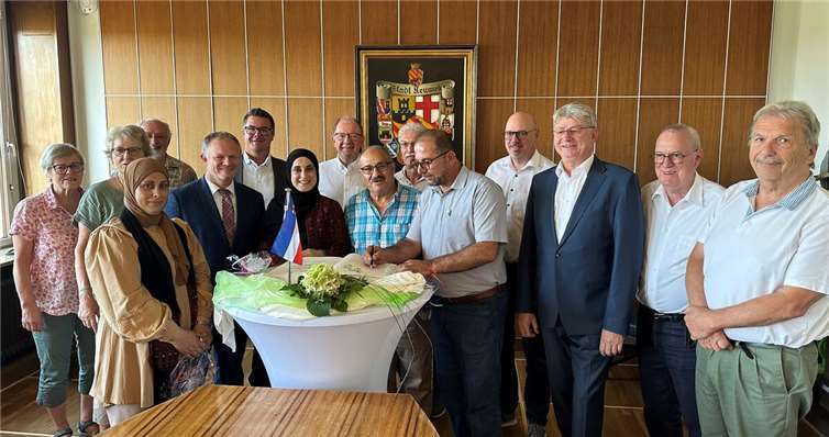 Bereits zu dritten Mal empfing Oberbürgermeister Jan Einig eine Delegation aus dem Westjordanland.  Foto: Ulf Steffenfauseweh