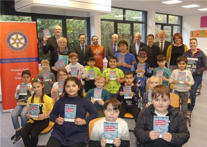 Bereits zum 19. Mal startet auch der Rotary Club Cochem-Zell sein Leseprojekt in den Grundschulen des Landkreises. Foto: privat