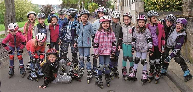Auf Inlinern sicher im Straßenverkehr