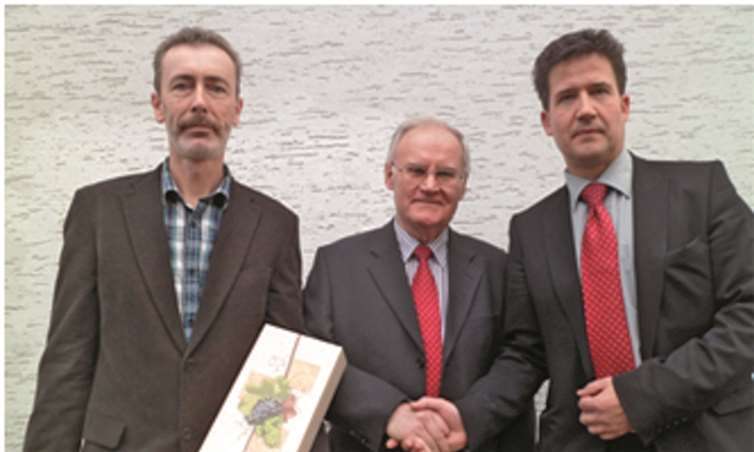 Bernd Merschbächer, erster Vorsitzender, Dieter Sander, Ortsbürgermeister und Frank Becker, kommender Bürgermeisterkandidat.privat