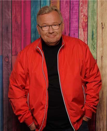 Bernd Stelter präsentiert sein neues Programm, am 18. Oktober in Mendig. Foto: Manfred Esser