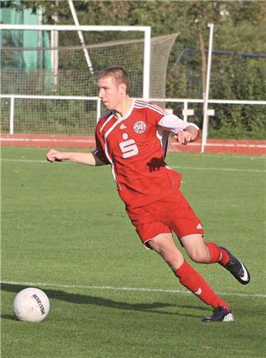 Bernhard Stahl war häufig nur durch Fouls zu stoppen.privat