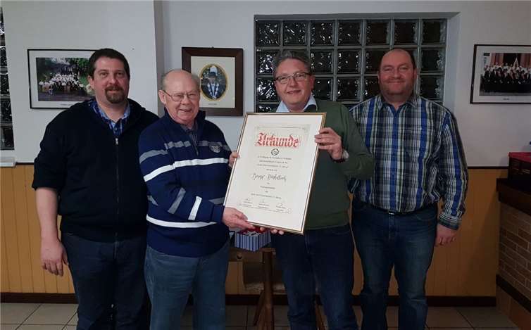 Berni Dinkelbach im Kreise des geschäftsführenden Vorstands (v.l.: H. Werner, B. Dinkelbach, A. Busch und T. Henk).