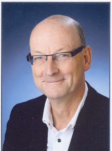 Berthold Schmitz, Leitender Staatlicher Beamter.privat