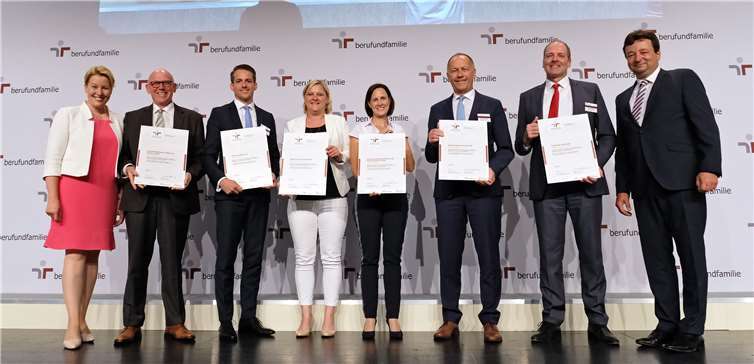 Beruf und Familie Zertifikatsverleihung im Berliner Hotel Maritim. Foto: Kreisverwaltung