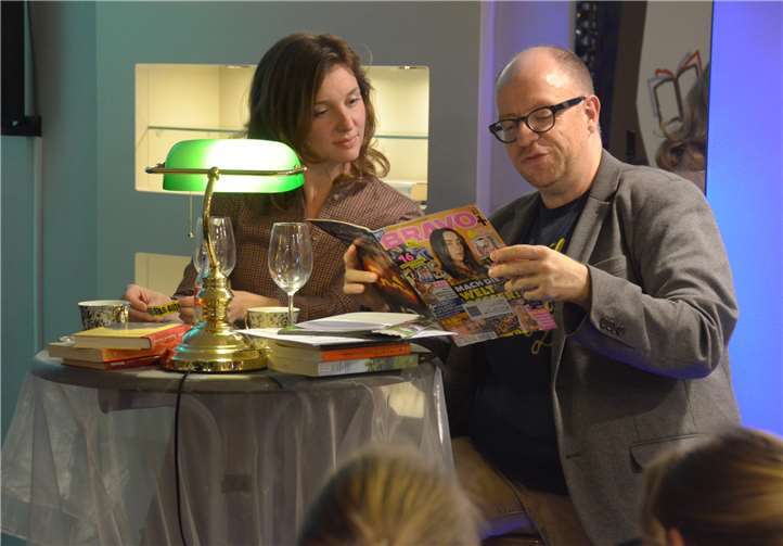 Berufsliektüre, so erklärten die beiden Künstler, sei unbedingt die Bravo.