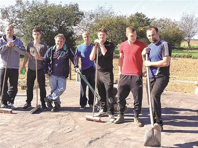 Besondere Arbeitseinsätze sollen die Kasse füllen. privat