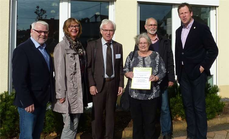 Besondere Auszeichnung: Der Bürgerverein Oberfell erhält den Ehrenpreis des Landkreises Mayen-Koblenz.