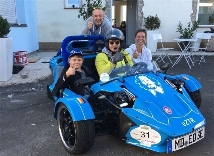 Besonderes Interesse fand der eZtr von Kai Seidensticker, Uni Magdeburg, auch bei seiner Gastfamilie Ueberbach.