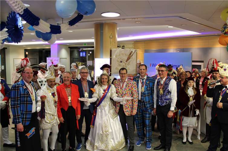 Beste Laune bei den Protagonisten. Fotos: DU