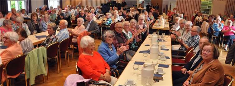Beste Stimmung bei den zahlreichen Besuchern.