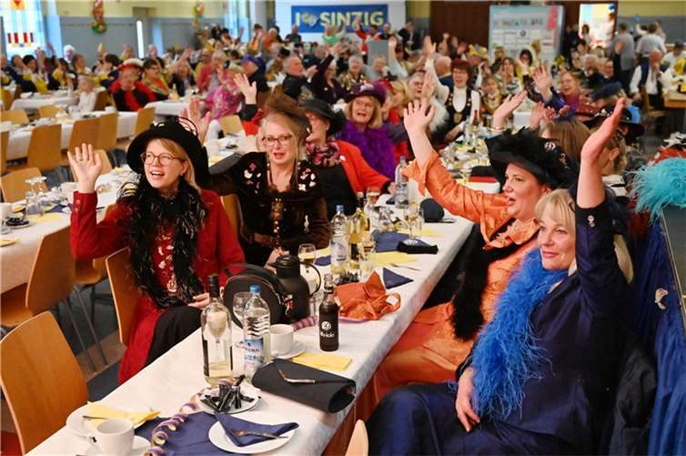 Beste Stimmung herrschte auch bei der Seniorensitzung.
