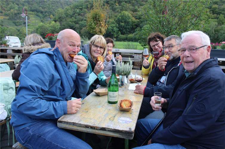 Beste Stimmung herrschte bei diesen aus Moers und Tönisvorst angereisten Besuchern.
