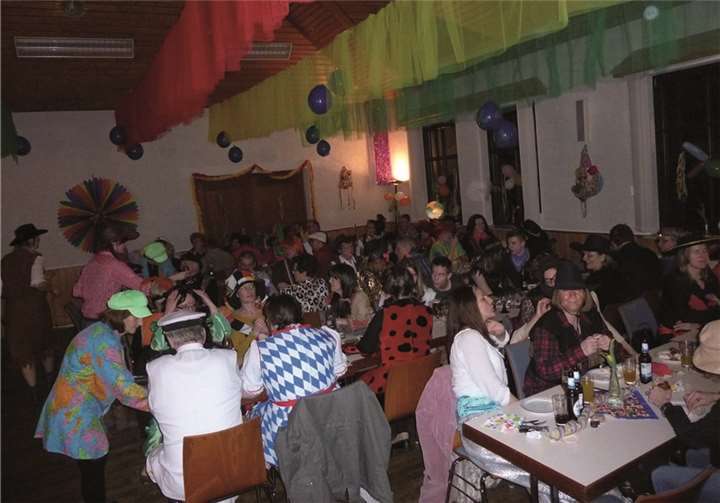 Beste Stimmung herrschte wieder im Pfaffenecker Gemeindesaal.