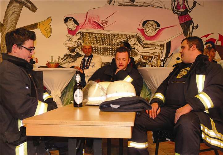 Bestens informiert über das Geschehen im Dorf zeigten sich die Feuerwehrkameraden Tim Mintgen, Sebastian Luxem und Lars Perzeweski.