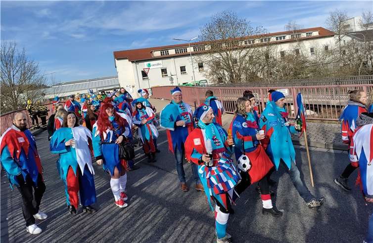 Bestes Wetter am Rosenmontag in Wirges.  Foto: DCV / Burchards,U