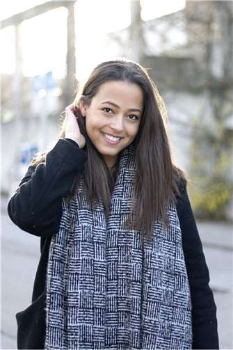 Bestsellerautorin und Ex-Booktuberin Tami Fischer.  Foto: privat