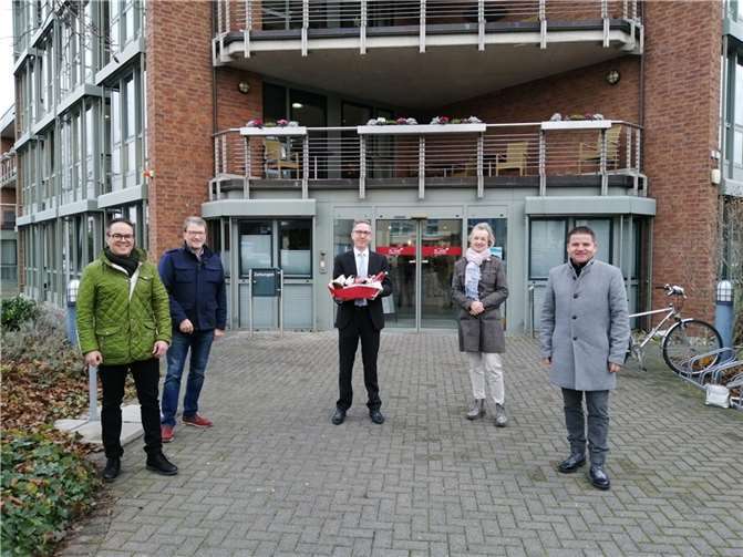 Besuch beim Seniorenhaus St. Josef (von links): Joachim Kühlwetter, Rainer Friedrich, Seniorenhausleiter Clemens Pollmann, Ariane Stech und Holger Jung. Foto: CDU Meckenheim