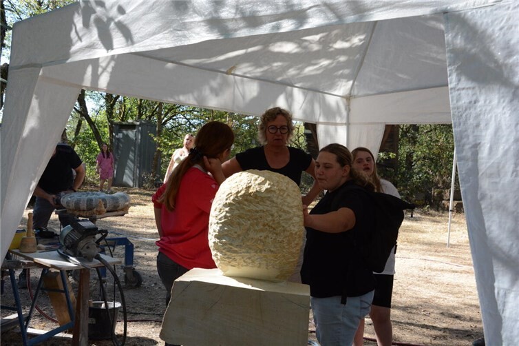 Besuch beim Symposium: Schüler der Genoveva-Schule Mayen