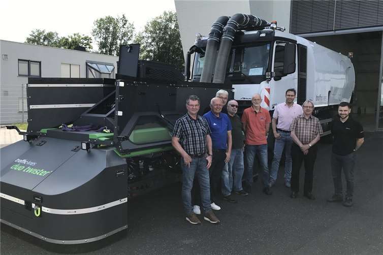 Besuch des Daufenbacher Männerstammtisches bei der Fa. Traffic Lines GmbH.Foto: privat