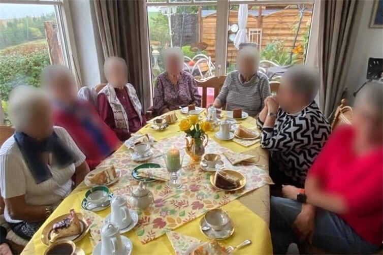 Besuch im Café Roeschen