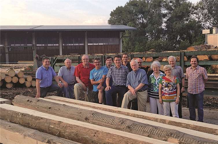 Besucht wurde das Gelände der Firma Anton Rosenbaum Holzbau in der Kelbergerstraße in Mayen.privat