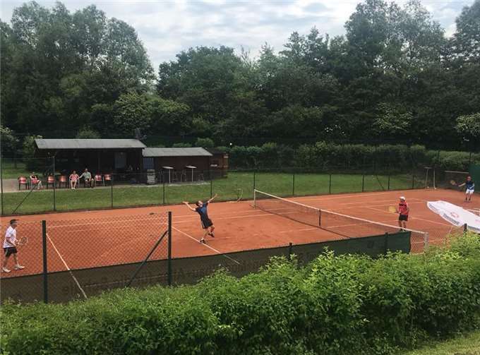 Betrieb herrschte am WOchenende auf den Plätzen des SC Niederzissen.SC Niederzissen