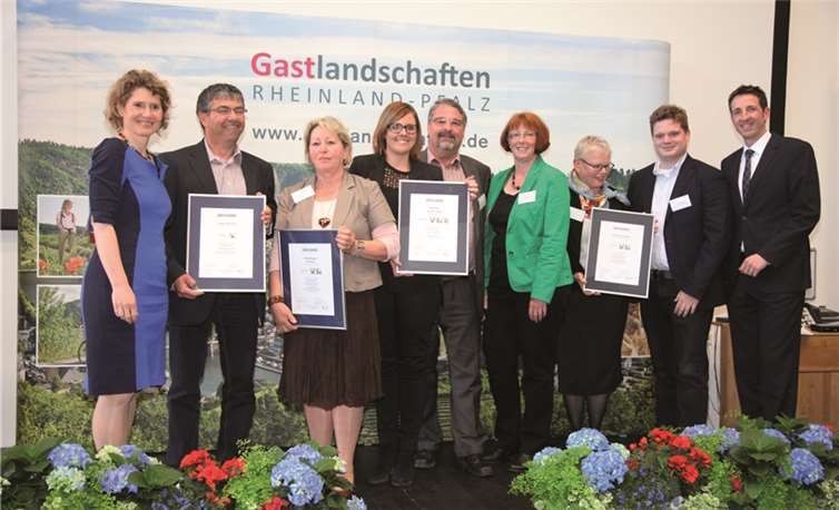 Betriebe der Region romantischer Rhein aus Rheinbrohl, Bad Breisig und Koblenz. „Reisen für Alle - Barrierefreiheit geprüft“ - 83 rheinland-pfälzische Betriebe wurden in Neuwied ausgezeichnet. privat