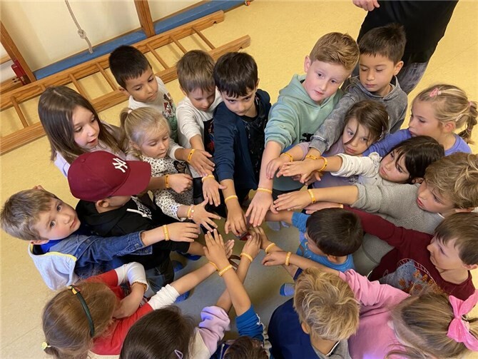 Bewegungstag in Rheinland-Pfalz - CASA FELIZ und CASA VIVIDA waren dabei!  Bewegung und Gemeinschaft standen im Mittelpunkt.  Foto: Manuela Rowedder
