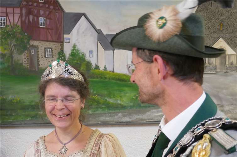Bezirkskönigspaar Sabine und Roland Lohner aus Nickenich.