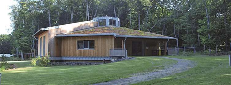 Bietet Projekte im Natur- und Umweltschutz mit entsprechenden Seminaren: die Umweltlernschule des AW-Kreises. privat