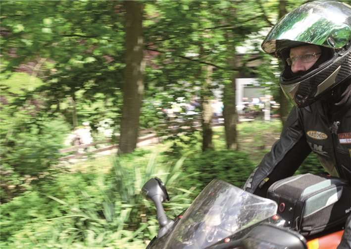 Auf zwei Rädern auf der Spur der Freiheit 