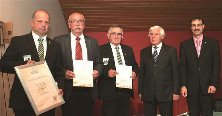 Festkommers blickte auf Vereinsgeschichte zurück und bot Zuversicht für die Zukunft 