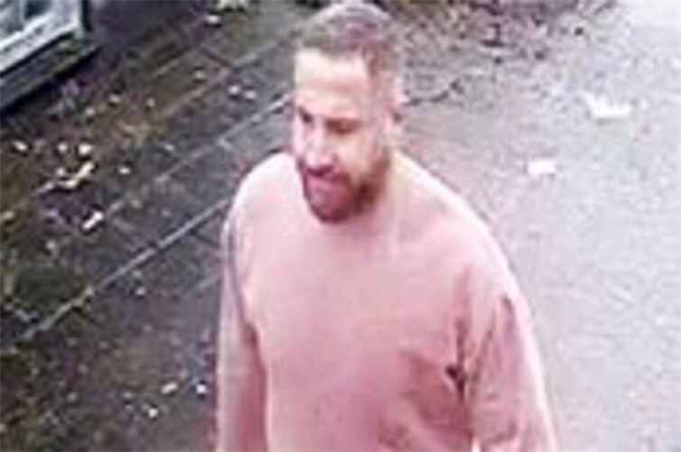 24.09.: Polizei auf der Suche nach Messerangreifern
