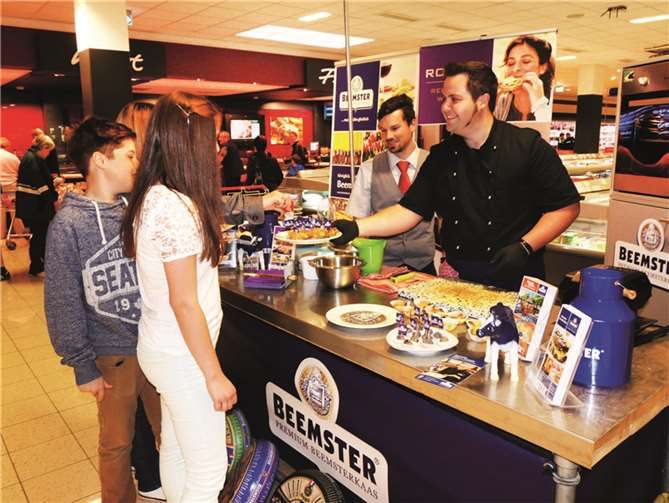Event-Koch Hans-Hermann Klein zauberte allerlei Köstlichkeiten 