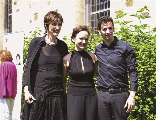 Musik mit Leidenschaft, die Freude entfacht 