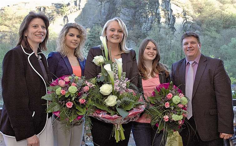 Sarah wird Weinkönigin von Altenahr 