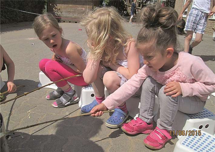 Unser Weidentipi wird eingeweiht