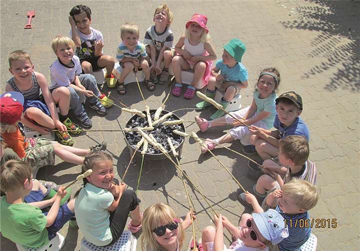 Unser Weidentipi wird eingeweiht 