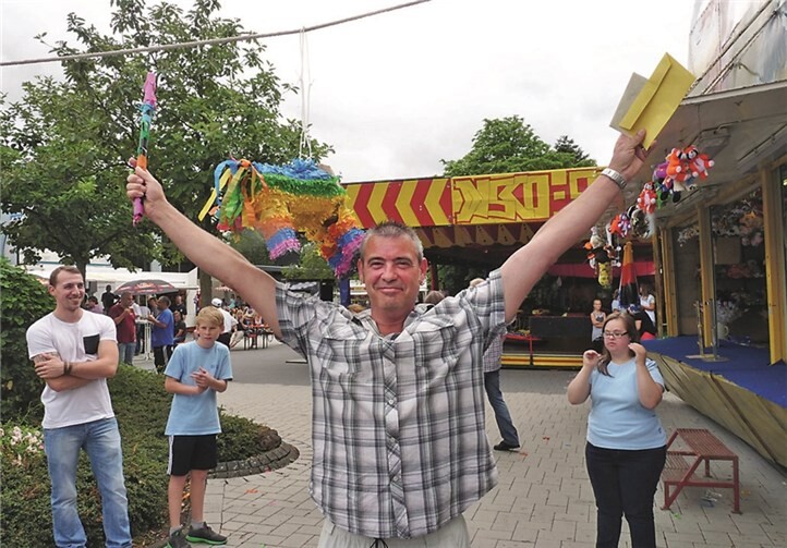 Abermals startete der Pinata-Wettbewerb 