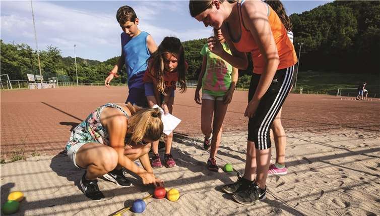 Ein Wald- und Sommernachtsfest in familiärer Atmosphäre 