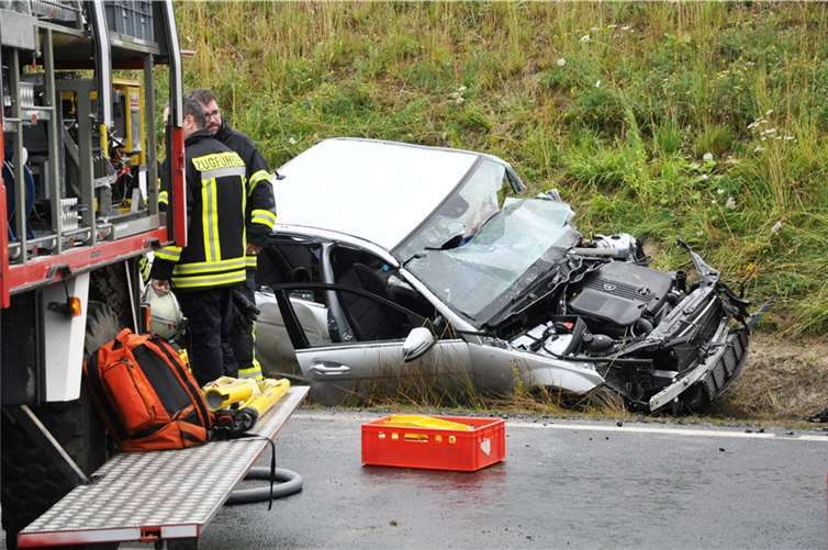 Frontalzusammenstoß bei Rengsdorf 